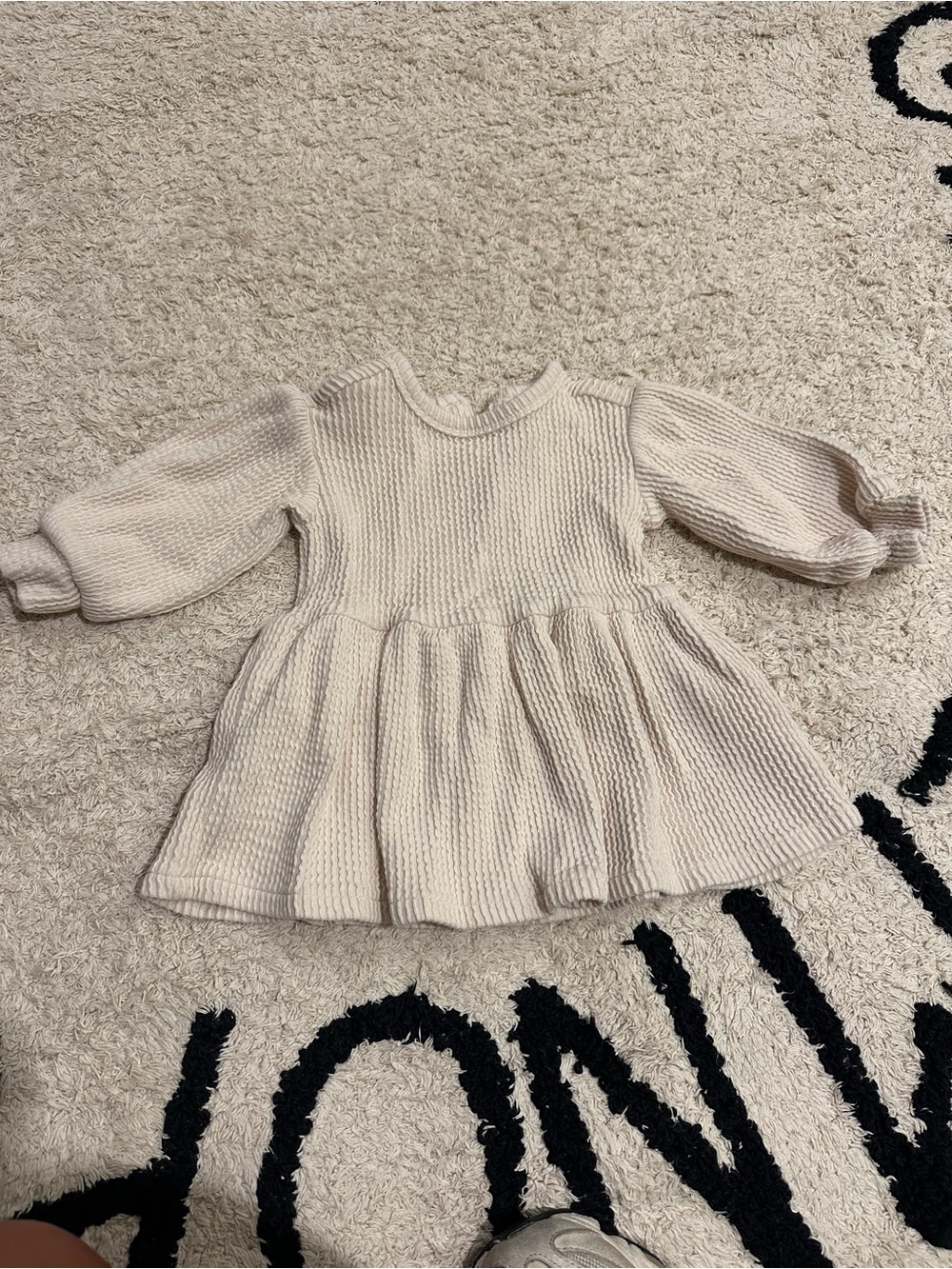H&M Organic Cotton Cream Knit Puff-Sleeve Casual Dress (9M)